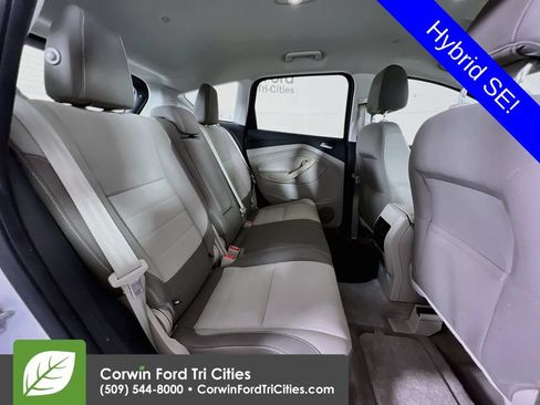 Used 2013 Ford C-MAX SE FWD image 16