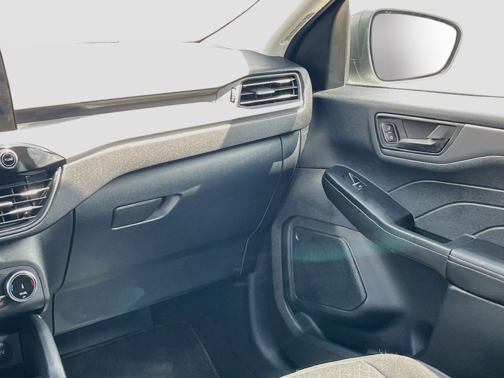 Used 2025 Ford Escape Active w/ Cold Weather Package FWD image 22