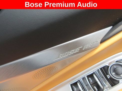 Used 2021 Chevrolet Corvette Stingray Premium Conv w/ Z51 Performance Package RWD image 16