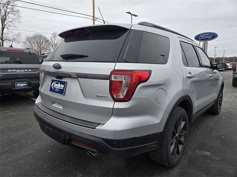 Used 2018 Ford Explorer XLT w/ Equipment Group 202A image 42