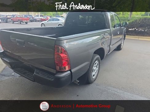 Used 2014 Toyota Tacoma 2WD Access Cab w/ Convenience Package image 9