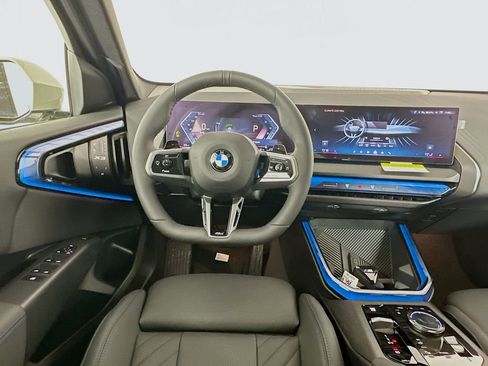Used 2025 BMW X3 xDrive30i w/ M Sport Package image 19