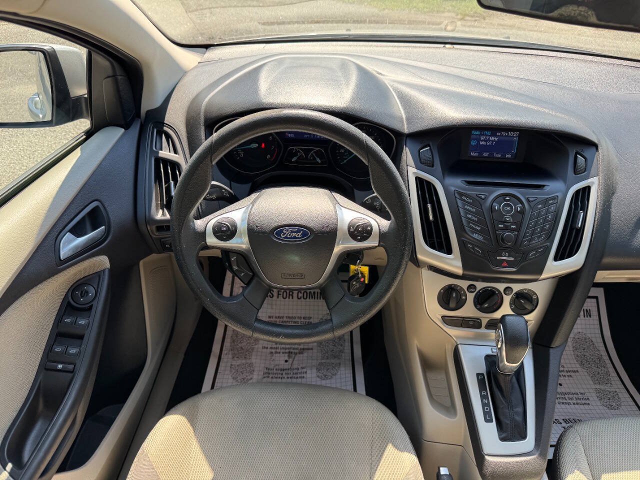 Used 2014 Ford Focus SE FWD image 39