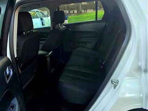 Used 2017 GMC Terrain SLE image 12