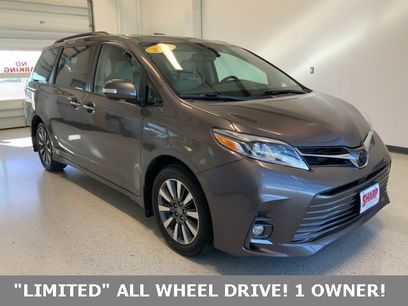 Used 2020 Toyota Sienna Limited
