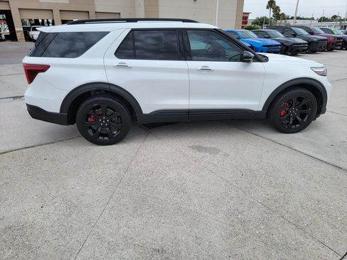 Used 2021 Ford Explorer ST w/ Equipment Group 401A AWD/4WD image 6