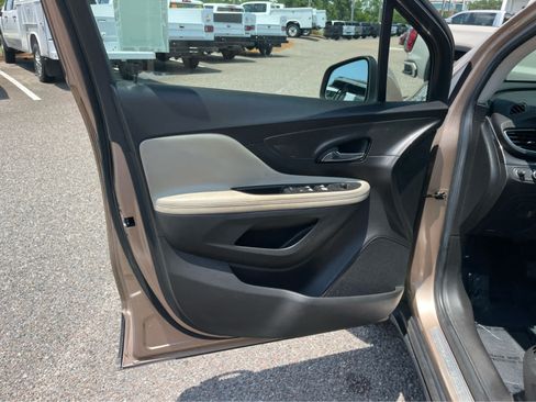 Used 2018 Buick Encore Preferred FWD image 10