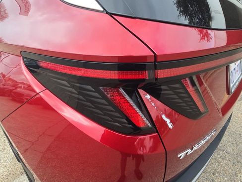 Used 2024 Hyundai Tucson Limited image 34