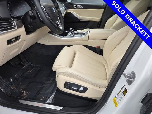 Certified 2022 BMW X5 sDrive40i w/ Premium Package image 24