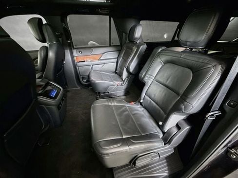 Used 2022 Lincoln Navigator L Reserve AWD/4WD image 26