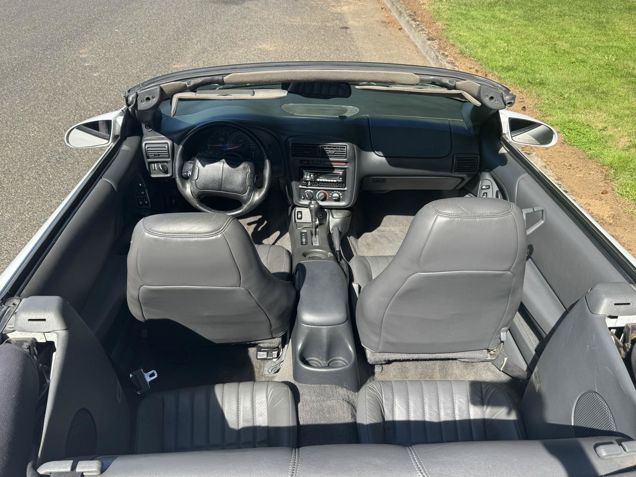 Used 1997 Chevrolet Camaro Z28 w/ Preferred Equipment Group 2 RWD image 28