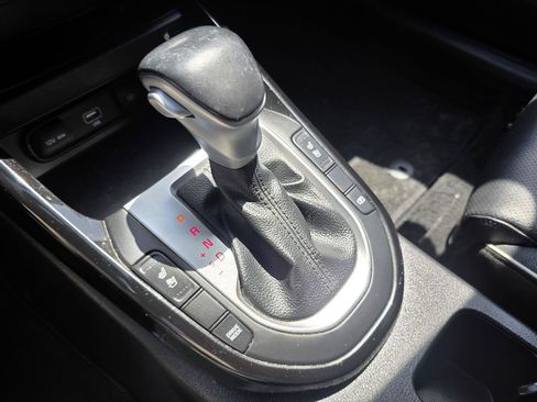 Used 2023 Kia Forte GT-Line w/ GT-Line Premium Package FWD image 15