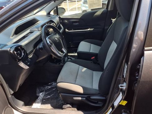 Used 2016 Toyota Prius C Two FWD image 14