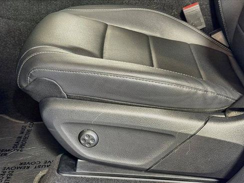 Used 2025 Mercedes-Benz GLE 350 4MATIC image 18