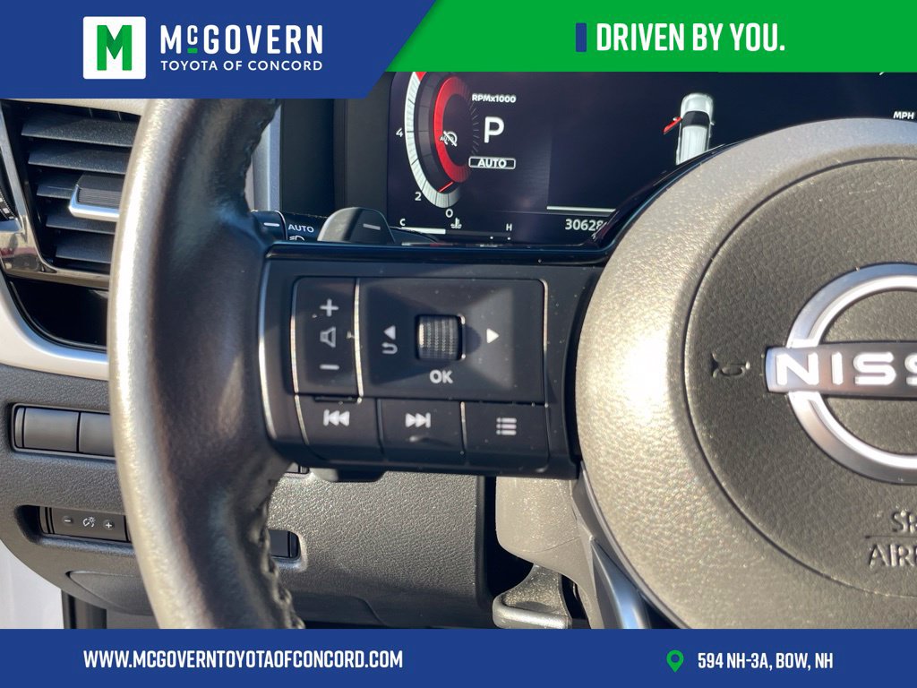 Used 2024 Nissan Rogue SL AWD/4WD image 17