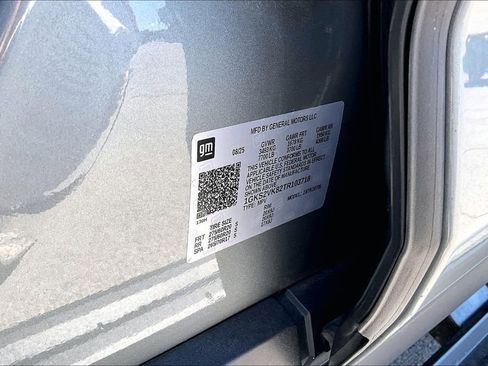 Used 2026 GMC Yukon AT4 Ultimate w/ LPO, Floor Liner Package AWD/4WD image 19