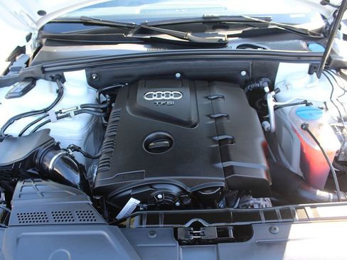 Used 2016 Audi A4 Premium Plus w/ Technology Package image 38