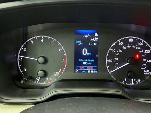 Used 2025 Toyota Corolla LE image 14
