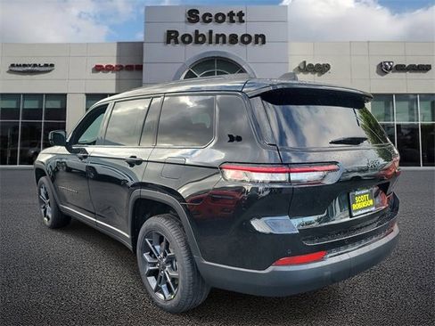 New 2025 Jeep Grand Cherokee L Limited image 3