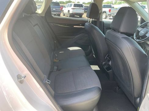 Used 2024 Kia Seltos S FWD image 15