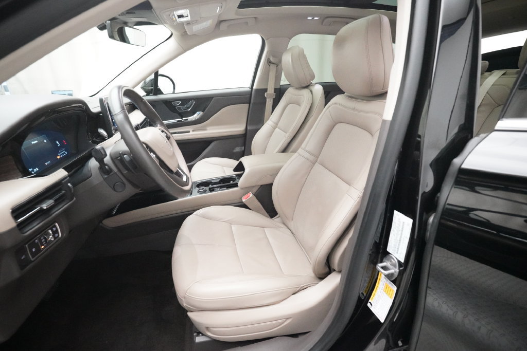 Used 2020 Lincoln Corsair Reserve w/ Equipment Group 201A AWD/4WD image 19