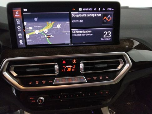 Used 2023 BMW X4 xDrive30i w/ Premium Package image 20