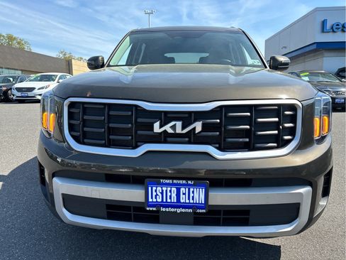 Used 2024 Kia Telluride S w/ S Sunroof Package AWD/4WD image 4