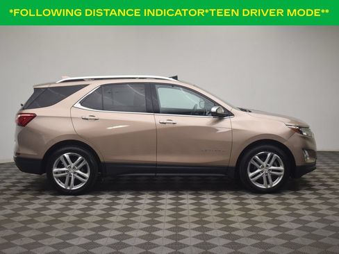 Used 2018 Chevrolet Equinox Premier AWD/4WD image 13