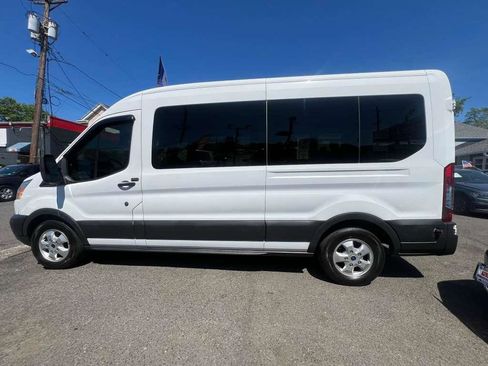 Used 2017 Ford Transit 350 XLT RWD image 6