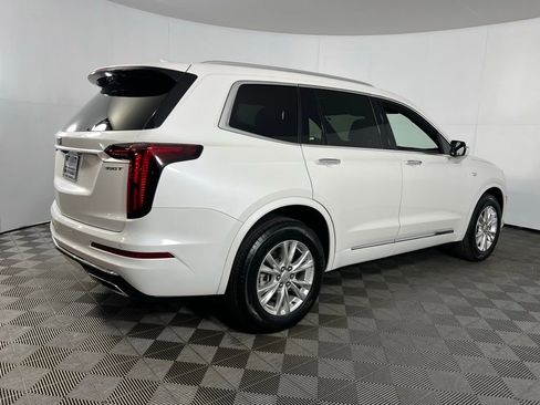 Used 2024 Cadillac XT6 Luxury w/ LPO, Floor Liner Package image 7