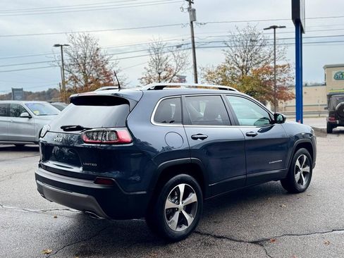 Used 2021 Jeep Cherokee Limited image 6