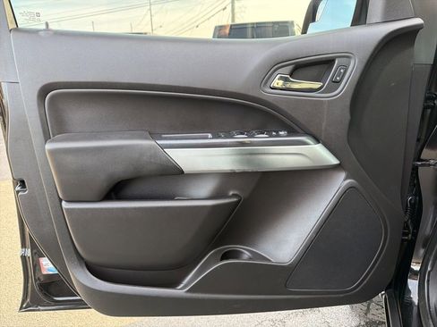 Used 2016 Chevrolet Colorado LT w/ LT Convenience Package image 27