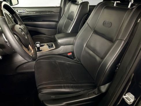 Used 2015 Jeep Grand Cherokee Overland w/ Advanced Technology Group AWD/4WD image 29