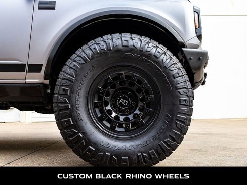 Used 2023 Ford Bronco Wildtrak image 11