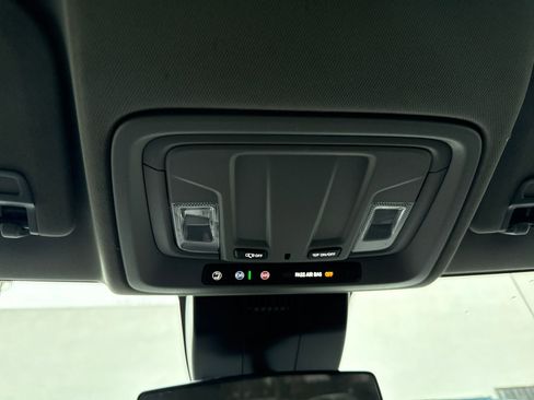 Used 2024 Chevrolet Silverado 1500 W/T w/ WT Value Package image 21