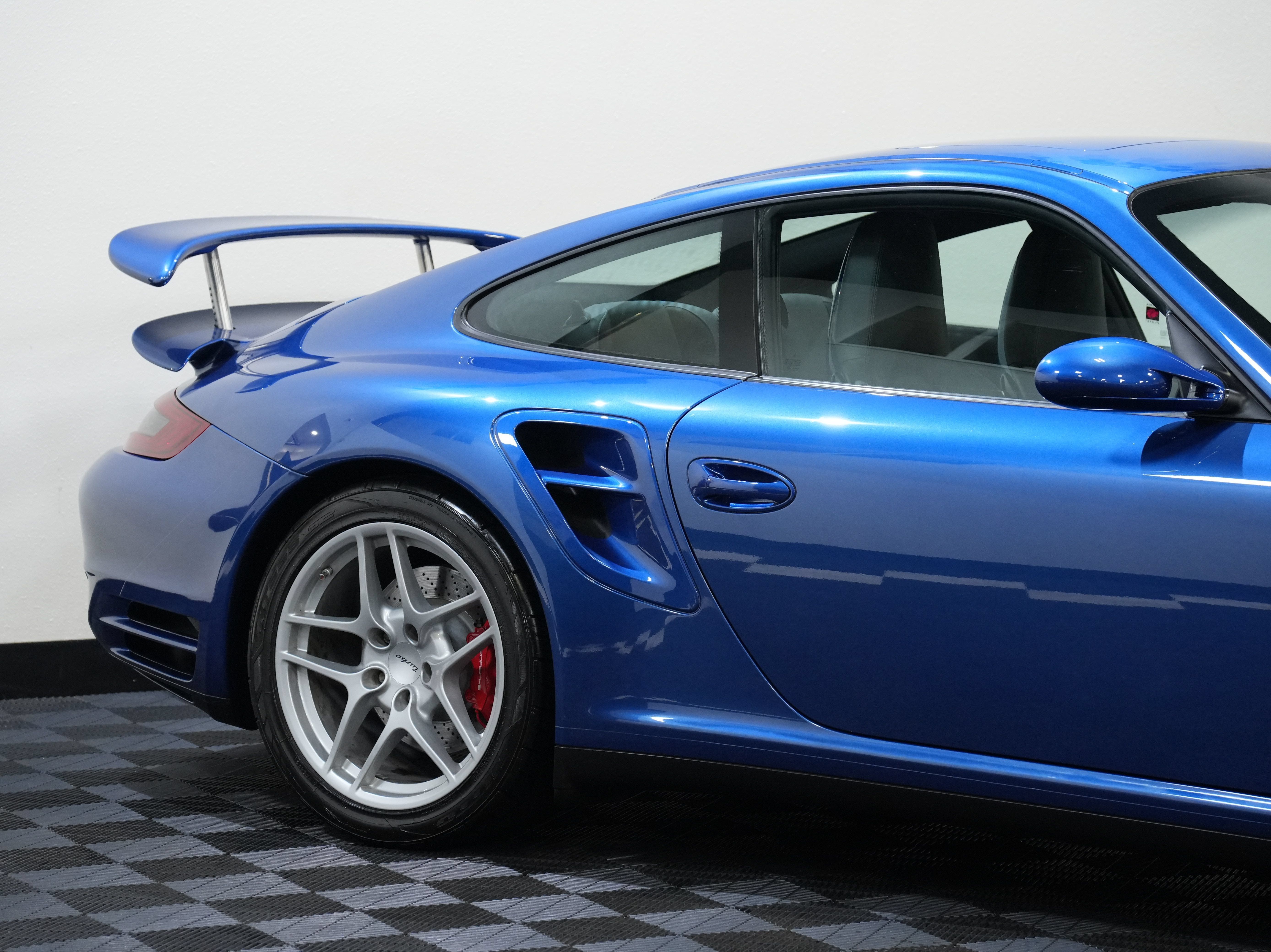Used 2008 Porsche 911 Turbo AWD/4WD image 14