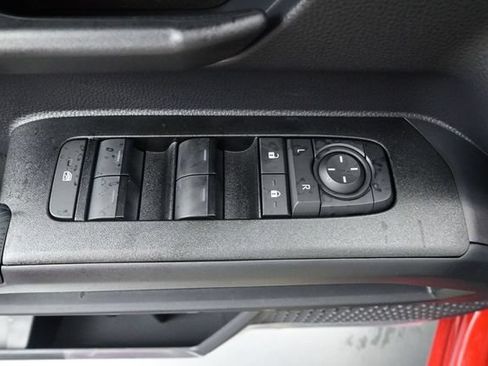 New 2026 Toyota 4Runner SR5 AWD/4WD image 9