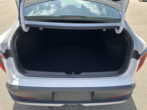 Used 2025 Kia K4 FWD image 4