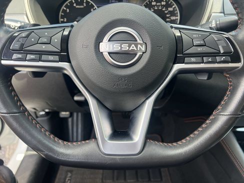 Used 2024 Nissan Altima 2.5 SR FWD image 9