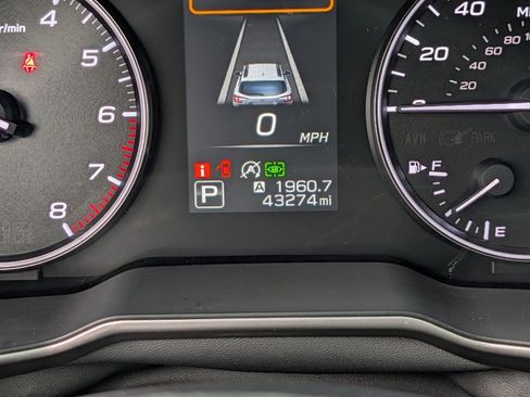 Used 2020 Subaru Outback Limited w/ Popular Package #2 image 29