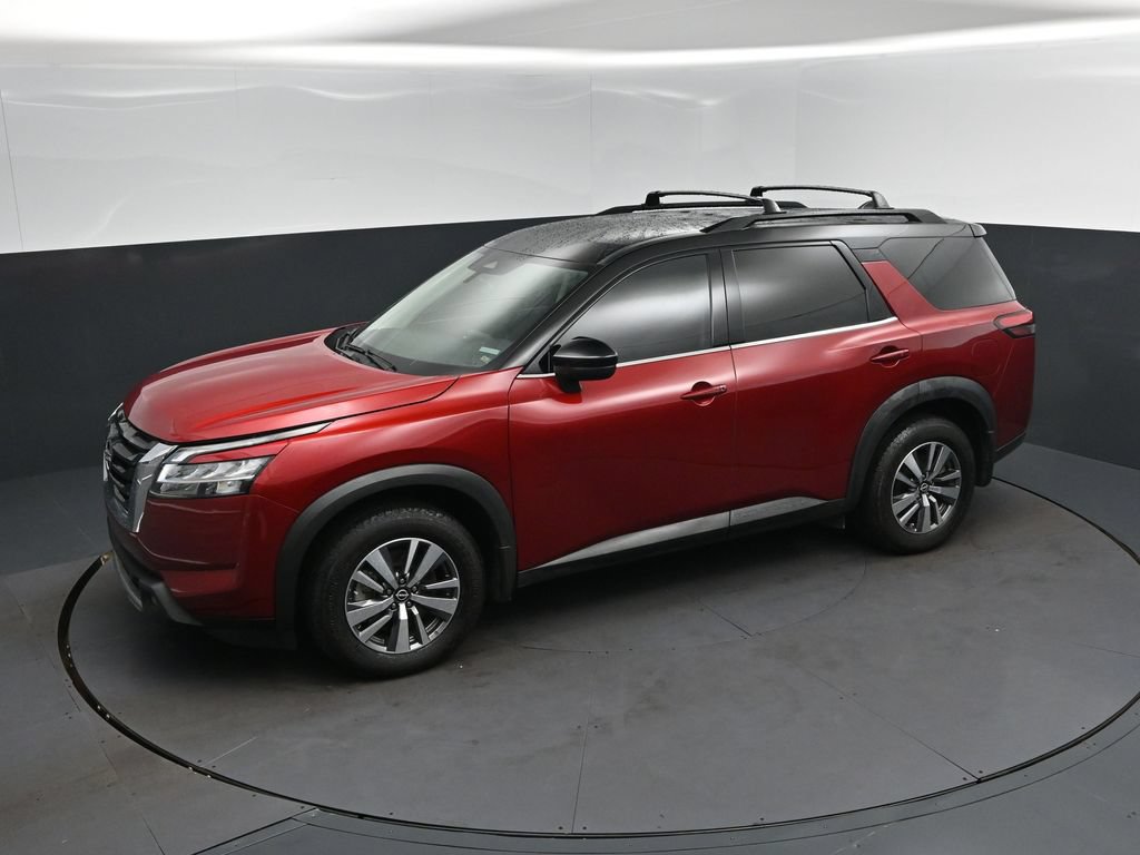 Used 2022 Nissan Pathfinder SL FWD image 31