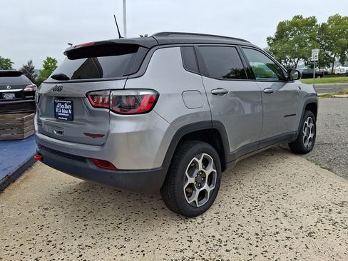 Used 2022 Jeep Compass Trailhawk w/ Sun and Sound Group AWD/4WD image 6
