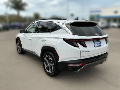 Used 2022 Hyundai Tucson Limited FWD image 3