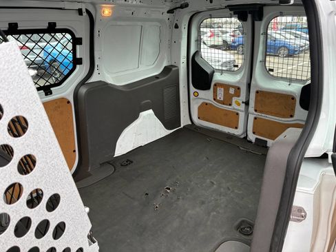 Used 2021 Ford Transit Connect XL FWD image 19