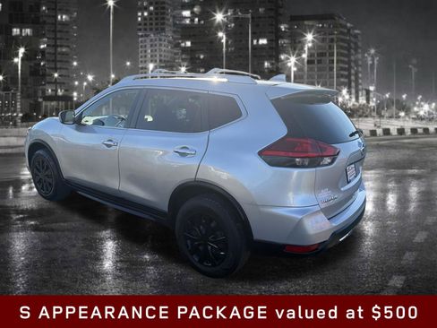 Used 2017 Nissan Rogue S w/ S Appearance Package image 5