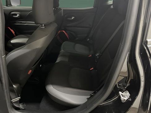 Used 2015 Jeep Renegade Trailhawk w/ Safety & Security Group I image 12