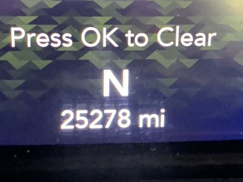 Used 2023 Jeep Wrangler Sport S image 33