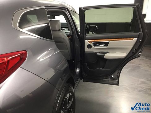 Used 2019 Honda CR-V Touring image 36