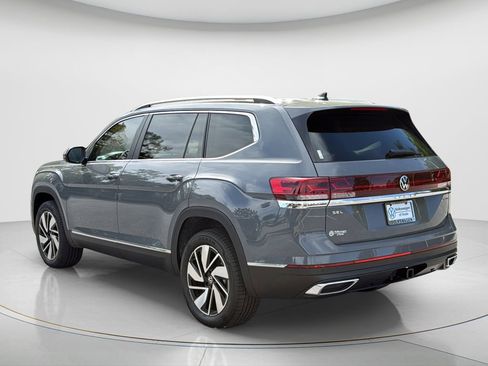New 2026 Volkswagen Atlas SEL image 11