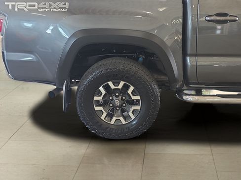 Used 2023 Toyota Tacoma TRD Off-Road AWD/4WD image 30
